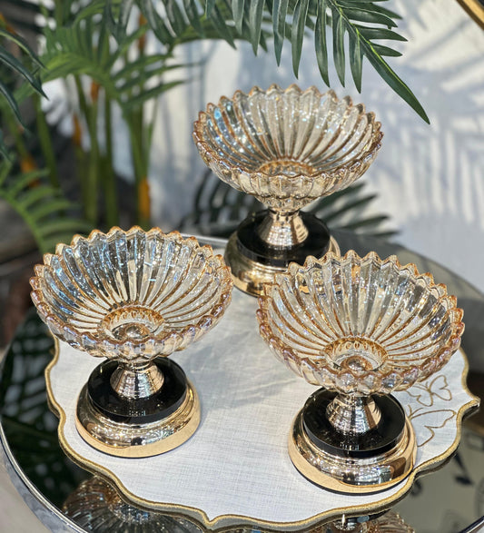 Kristal Kesim Ayaklı Gold Şekerlik Tekli